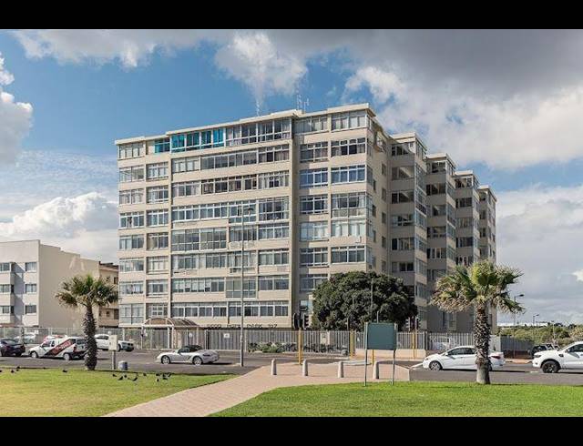 3 BEDROOM PROPERTY TO RENT IN MOUILLE POINT